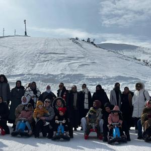 Aile ve Nüfus 10 Yılı kapsamında Tatvan ADEM kursiyerlerine yönelik kayak etkinliği düzenlendi - fotoğraf 1