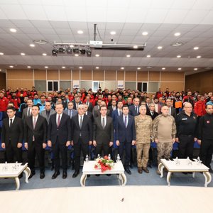 Asrın Felaketinden Asrın Birlikteliğine - fotoğraf 1