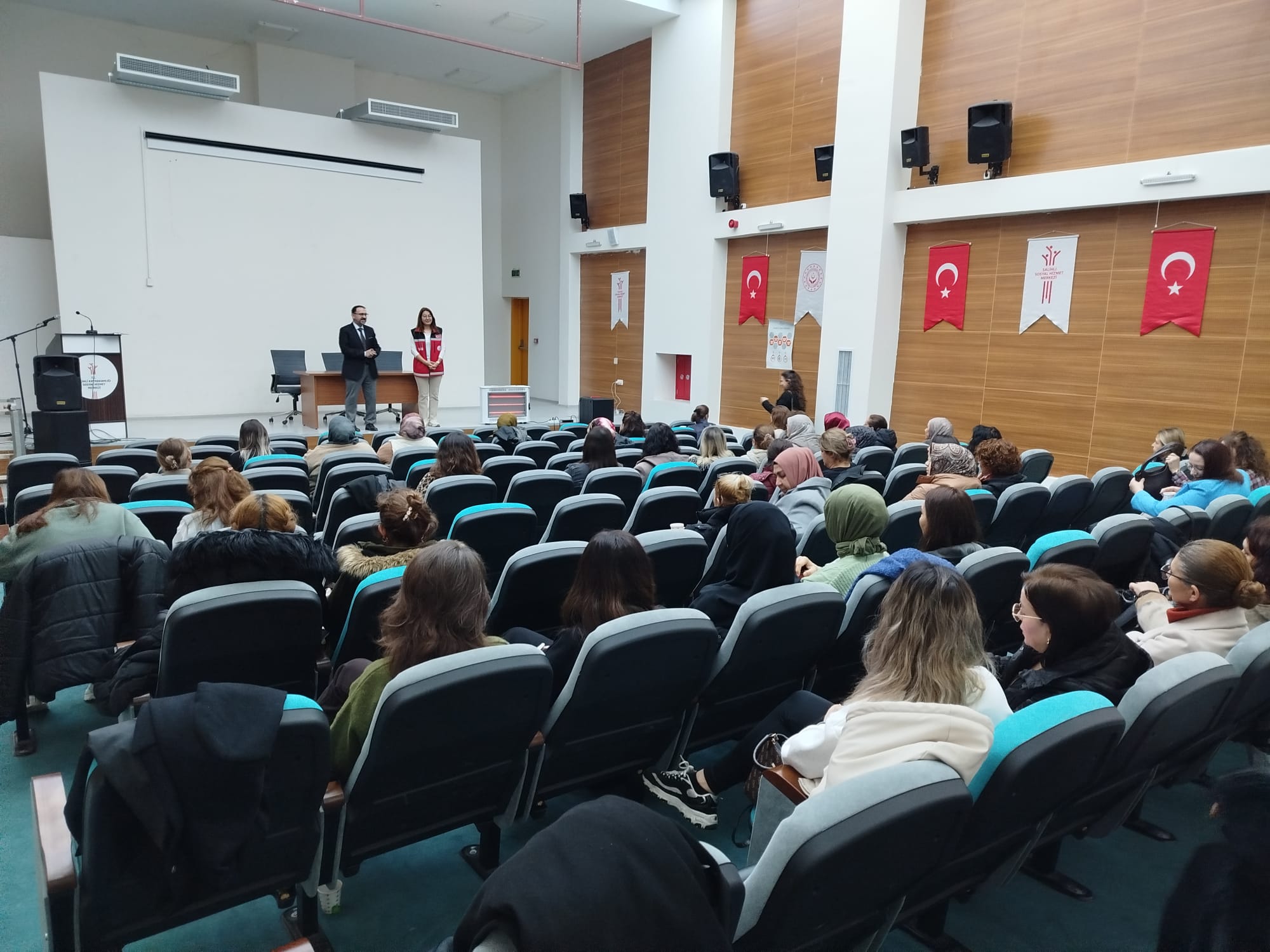 Aile Sağlığı Merkezi Çalışanlarına “Aile Hayatının Korunması” Eğitimi Verildi