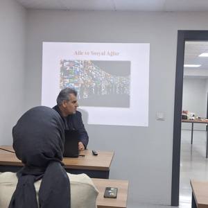 "Aile ve İnternet" konulu eğitim verildi - fotoğraf 1