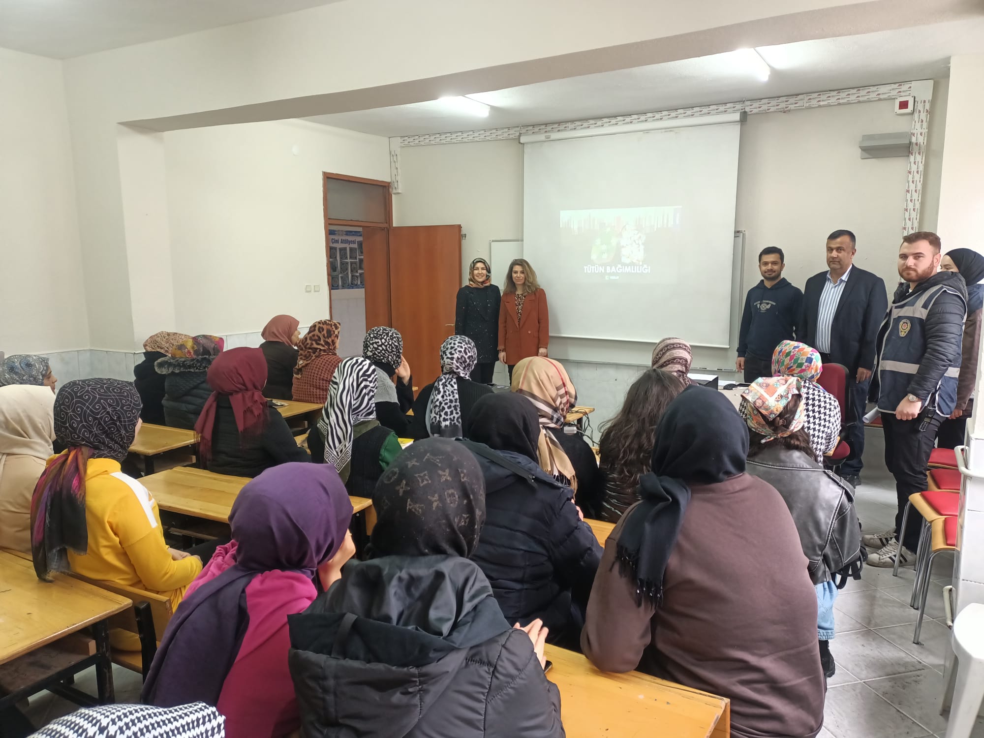 Tavşanlı’da “Tütün Bağımlılığı” Konulu Bilgilendirme Semineri Gerçekleştirildi