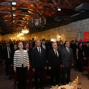 “Şiir ve Müzik Dinletisi”nde Çocuklarımızın Heyecanına Ortak Olduk - fotoğraf 1