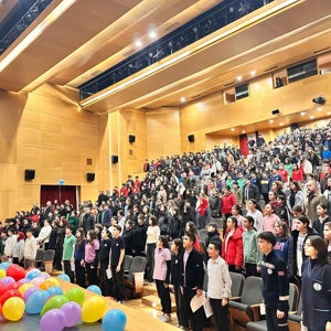 Çocuklarımızın Sesi Geleceğimizdir - fotoğraf 1