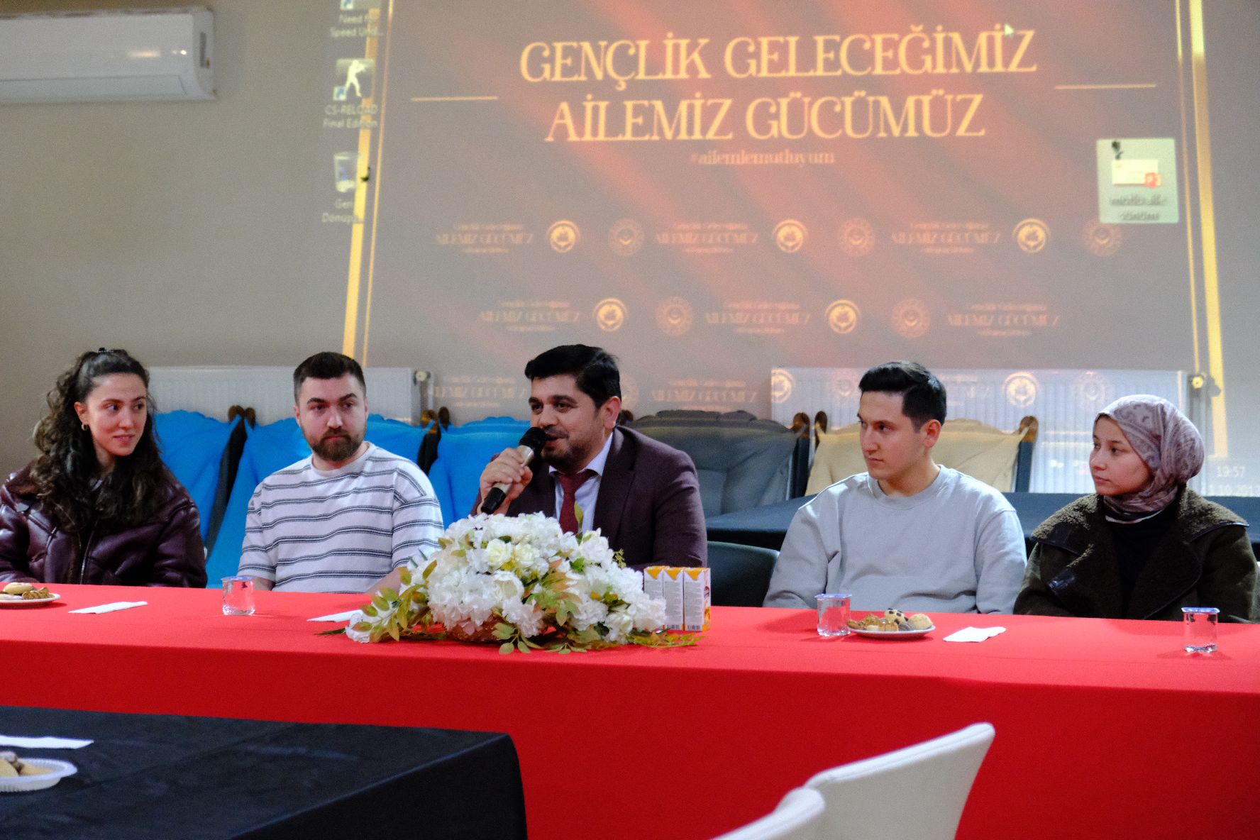 “Gençlik Geleceğimiz, Ailemiz Gücümüz”: Genç Çiftlerle Anlamlı Buluşma