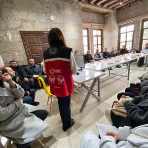 Bitlis Ailece Kitap Okuyor Projesi devam ediyor - fotoğraf 1