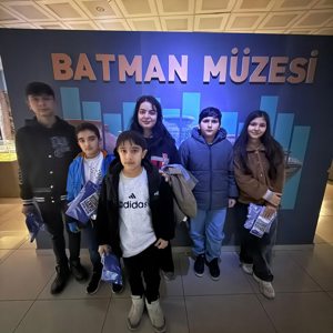  “Okul Destek Projesi”kapsamında bulunan çocuklarla Batman Müzesine ziyaret - fotoğraf 1
