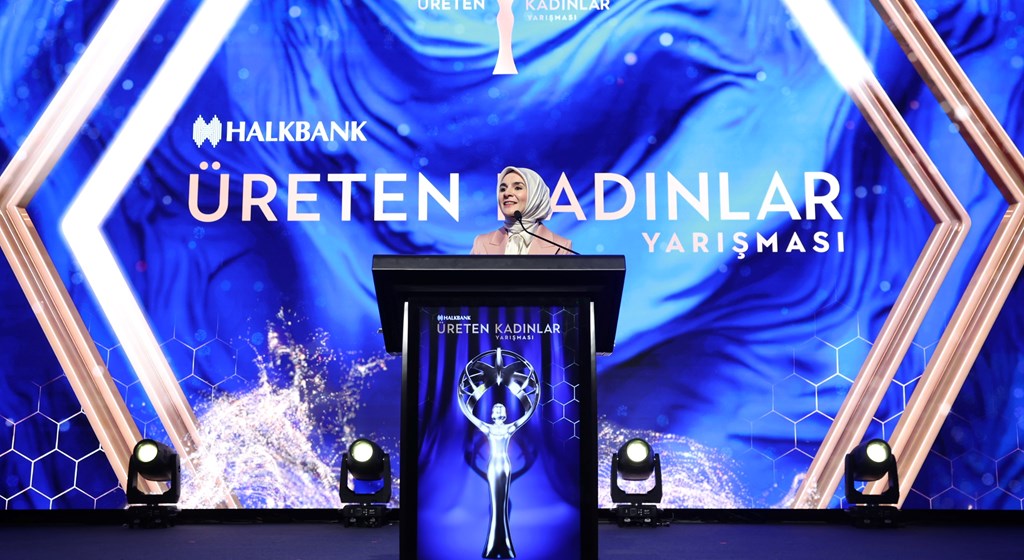 Aile ve Sosyal Hizmetler Bakanımız Göktaş, "Halkbank Üreten Kadınlar Yarışması Ödül Töreni"nde konuştu