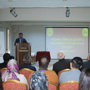 Kadına Yönelik Şiddetle Mücadele İl Eylem Planı Çalıştayı - fotoğraf 3