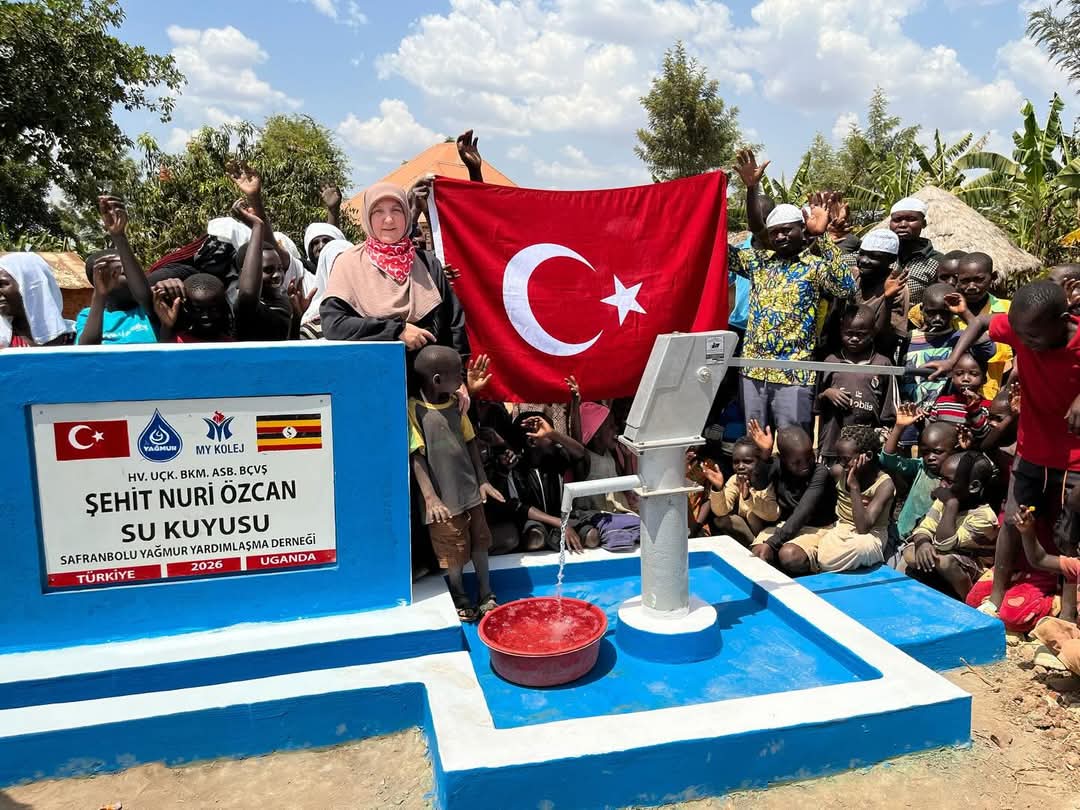 Karabükten Ugandaya Uzanan Vefa Şehidimiz Nuri Özcanın Adına Ugandada Su Kuyusu Açıldı