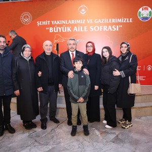 Şehit Yakınlarımız ve Gazilerimizle Büyük Aile Sofrası - fotoğraf 17