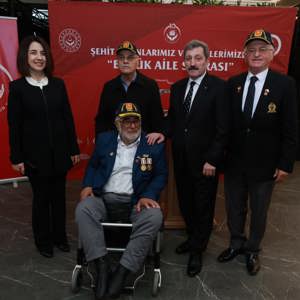 Şehit Yakınları ve Gaziler “Büyük Aile Sofrası”nda Bir Araya Geldi - fotoğraf 22