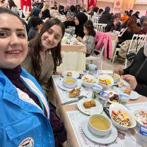 Ramazan’ın İlk İftarında Çocuklar ve Aileleri Aynı Sofrada Buluştu - fotoğraf 4