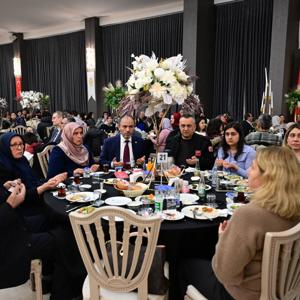 Ramazan’ın İlk Gününde Şehit Aileleri ve Gazilerimiz Onuruna İftar Programı Düzenlendi - fotoğraf 5