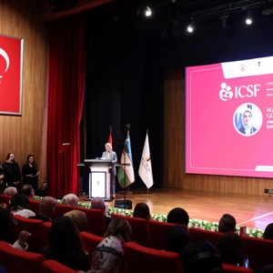 Bakanımız Göktaş, 1. Uluslararası Ailenin Güçlendirilmesi Konferansı Kapanış Oturumu'nda konuştu: - fotoğraf 2
