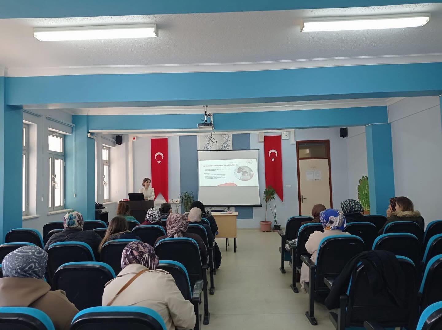 Çocuklarda Mahremiyet Bilinci konulu eğitim düzenlenmiştir.