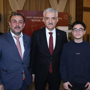 Şehit Yakınları ve Gazilerimizle “Büyük Aile Sofrası” İftar Programı Düzenlendi. - fotoğraf 11