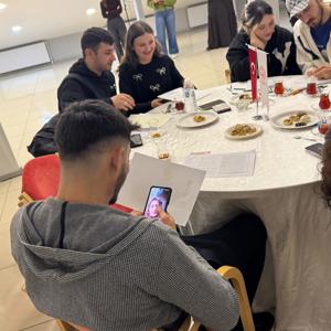 “Aile Buluşması” Programında Genç Çiftlerle Bir Araya Gelindi. - fotoğraf 7