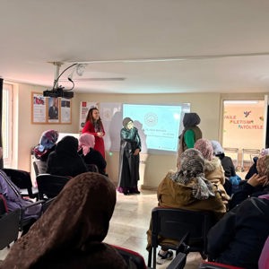 "Aile Yaşam Becerileri" Konulu Eğitim Gerçekleştirilmiştir - fotoğraf 1