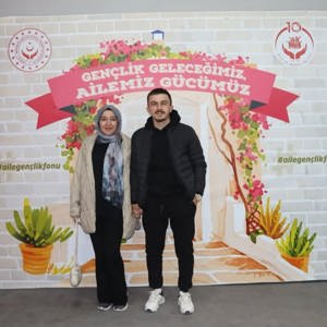 Gençlik Geleceğimiz Ailemiz Gücümüz - fotoğraf 15