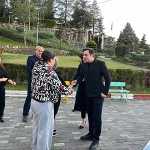 Protokol Üyeleri Kula Engelsiz Yaşam Merkezinde Kuruluş Sakinleriyle İftar Yaptı - fotoğraf 1