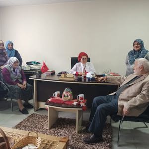 Huzurevi Sakinlerimizden Dikiş Nakış Kursuna Ziyaret - fotoğraf 2