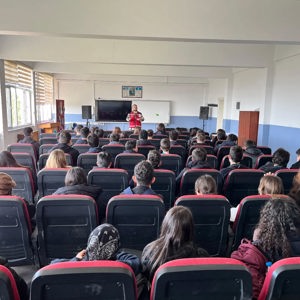 Sarı Saltuk Anadolu Lisesi Öğrencilerine Yönelik Farkındalık Eğitimi - fotoğraf 1