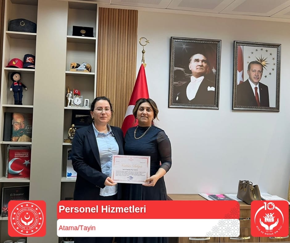 İl Müdürümüz Sayın Emine BÖÇKÜN, Görevde Yükselen Çalışma Arkadaşımıza Teşekkür Belgesi Verdi