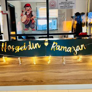 İl Müdürümüz Arzu ÇINGIR, Mimarsinan Çocuk Evleri Sitesi Müdürlüğü’nde Çocuklarla İftarda Buluştu - fotoğraf 3