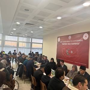 Gördes’te Huzurevi Sakinleri ve Gaziler İftarda Buluştu - fotoğraf 3