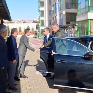 Valimiz Dr. Naci Aktaş ve eşi Nagihan Aktaş Hanımefendi ile Huzurevi Veda Ziyareti - fotoğraf 1