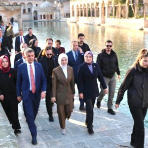 Aile ve Sosyal Hizmetler Bakanımız Sayın Mahinur Özdemir GÖKTAŞ, Bir Dizi Programa Katılmak Üzere İlimiz Şanlıurfa’daydı. - fotoğraf 10