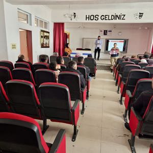 Geçimli Köyü’nde Velilere Mahremiyet ve Ebeveynlik Eğitimi - fotoğraf 2