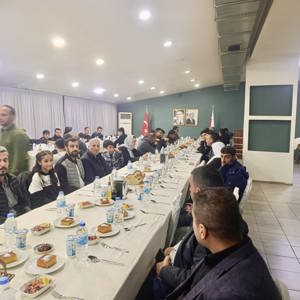 Yüksekova’da Şehit Yakınları ve Gaziler Onuruna İftar Programı Düzenlendi - fotoğraf 2
