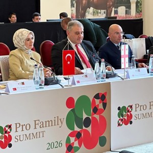 Bakanımız Göktaş, Macaristan’da düzenlenen “Aile Odaklı Zirve”de konuştu: - fotoğraf 4