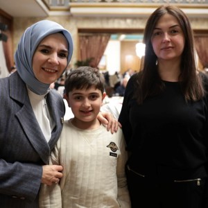 Aile ve Sosyal Hizmetler Bakanımız Göktaş, TBMM'deki Şehit Aileleri ve Gazilerle İftar Programı - fotoğraf 7