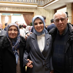 Aile ve Sosyal Hizmetler Bakanımız Göktaş, TBMM'deki Şehit Aileleri ve Gazilerle İftar Programı - fotoğraf 10