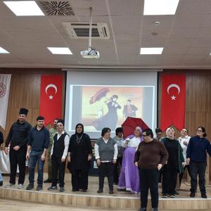 📍 Gündüz Engelli Bakım Merkezi’nde “Üsküdar’a Gider İken” Müzikal Gösterisi - fotoğraf 2