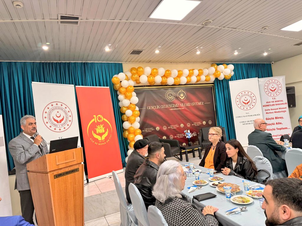 Aile Buluşmaları Programı Kapsamında Çorlu Huzurevinde Kuşaklar Aynı Sofrada