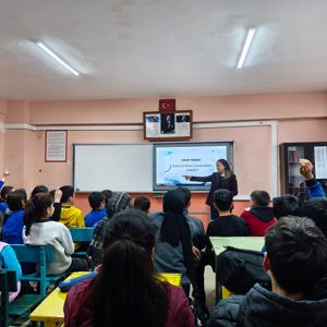 Sayca İlkokulu ve İmam Hatip Ortaokulu’nda “Akrandan Akrana Eğitim” Programı Gerçekleştirildi - fotoğraf 1