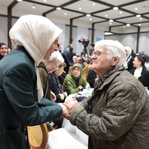 Aile ve Sosyal Hizmetler Bakanımız Göktaş, "Çınarlarımızla Vefa İftarı" programında konuştu - fotoğraf 7