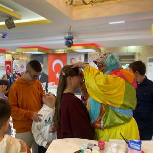 Engelleri Birlikte Aşıyor, Aynı Sofrada Buluşuyoruz - fotoğraf 4