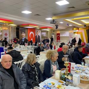 Engelleri Birlikte Aşıyor, Aynı Sofrada Buluşuyoruz - fotoğraf 13
