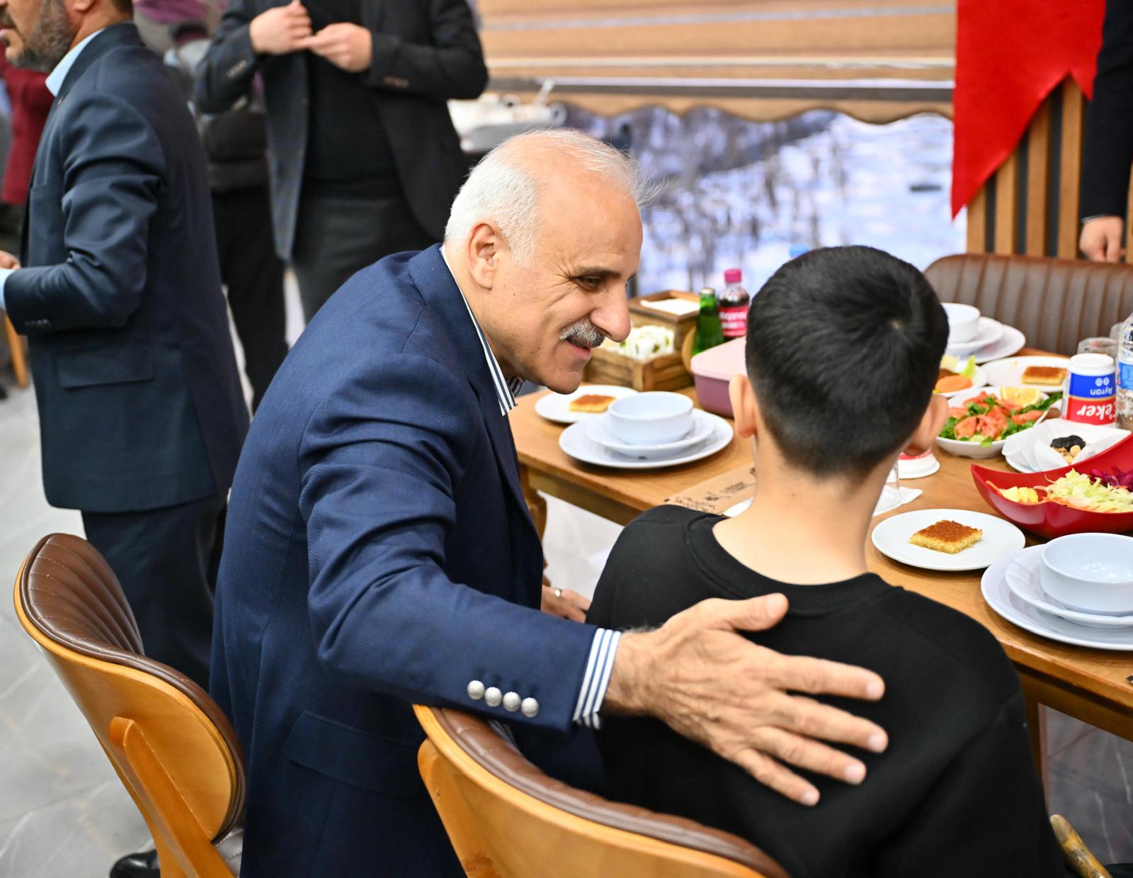 Devlet Himayesindeki Çocuklarımızla Gönül Sofrasında Buluştuk