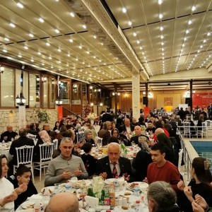 81 İlde Eş Zamanlı Olarak Düzenlenen Büyük Aile Sofrasında İlimizde Şehit Ailelerimiz Ve Gazilerimizle Aynı Sofrada Buluştuk - fotoğraf 8