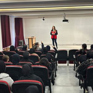 Sosyal Hizmet Merkezlerimiz Tarafından İlimiz Genelinde Aile Eğitim Programı Kapsamında verilen Eğitimlerimiz Düzenli Olarak Devam Ediyor - fotoğraf 1