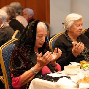 Ramazan Bereketi 75. Yıl Huzurevi Sofrasında Paylaşıldı - fotoğraf 4
