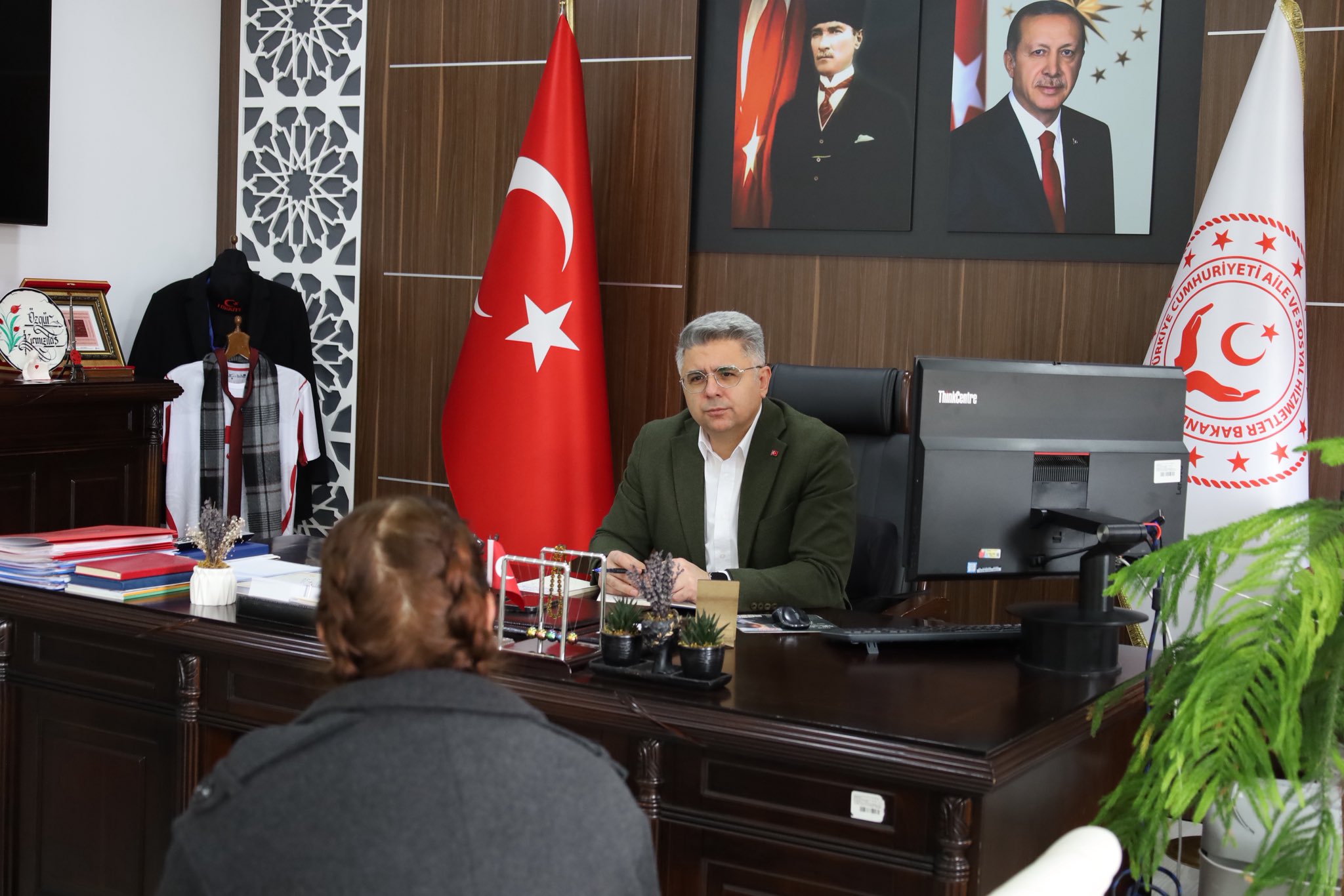 Pazartesi Günleri Çalışma Arkadaşlarımızı Dinliyoruz 