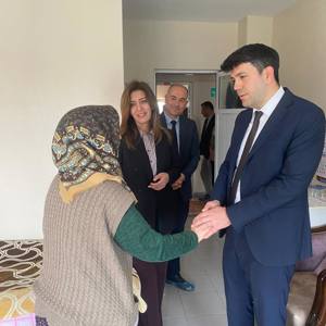 Turgutlu Huzurevi’nde Samimi Ziyaret - fotoğraf 4