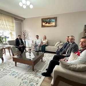İl Müdürümüz Sayın Ender YANIK’tan Kahraman Gazimize Ziyaret - fotoğraf 1