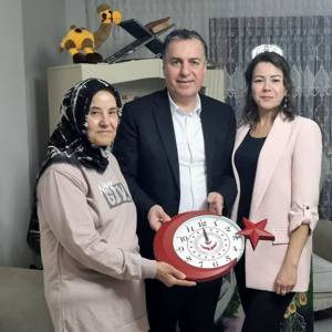 Şehit Ailesine İftar Ziyareti Yapıldı - fotoğraf 4